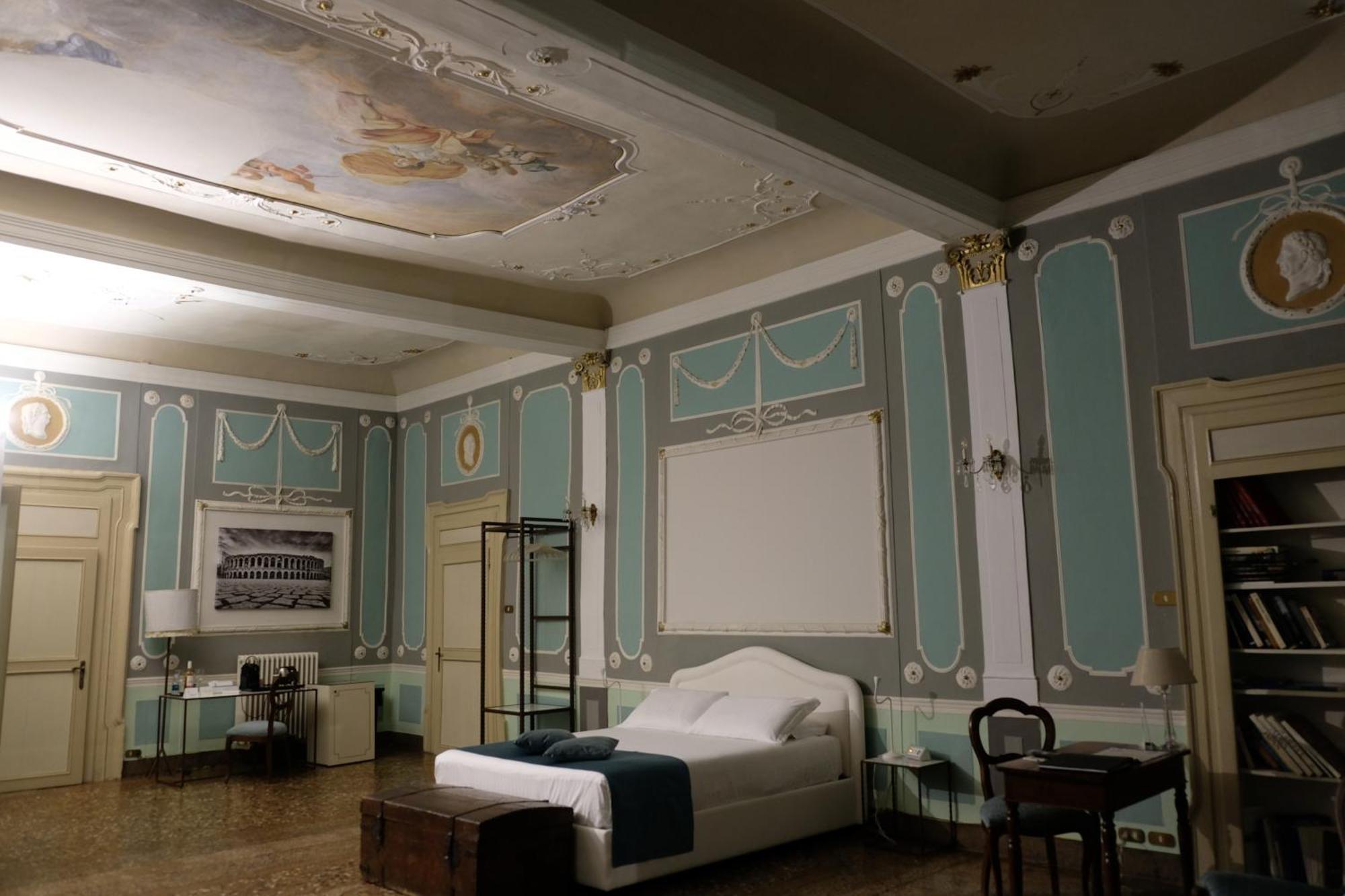 ヴェローナResidenza Palazzo Negriアパートメント エクステリア 写真